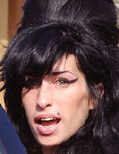 سوزانده شدن جسد خواننده جنجالی انگلیسی