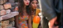 اقدام عجیب دختران هند به عنوان عبادت