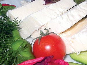 این غذاها دوستدار زیبایی‌ شما هستند!