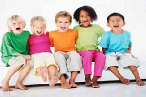 چگونه با یک کودک دروغگو برخورد کنیم؟