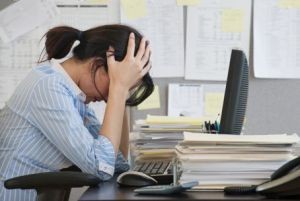 درهنگام کار شانه ها را خم نکنید