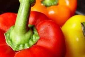 با خوردن این ماده غذایی خوش بین شوید
