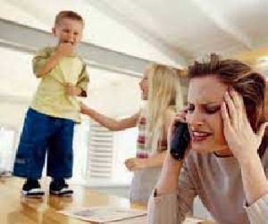 مانع بازی کردن فرزندانتان نشوید
