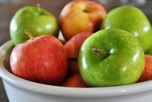 میوه ای مفید که دشمن چاقی است