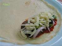 طرز تهیه پیتزا رول