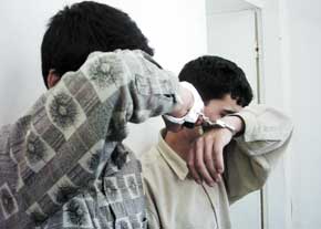 شوهر جعل می‌كرد، همسرش خرج