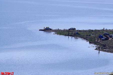 عکس هایی واقعا زیبا از دریاچه طالقان