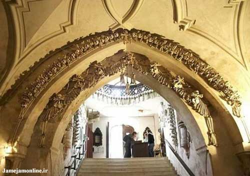 عکسهایی از کلیسای ساخته شده از استخوان