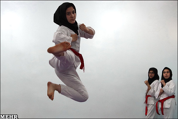عکس هایی از دختران ایرانی كاراته باز