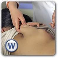 عکس های دختری عجیب با 3 دست !!