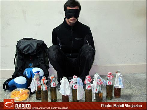 دستگیری فردی به همراه 10 کوکتل‌مولوتوف (تصویری)