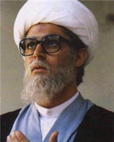 محمد رضا گلزار در لباس روحانیت + عکس