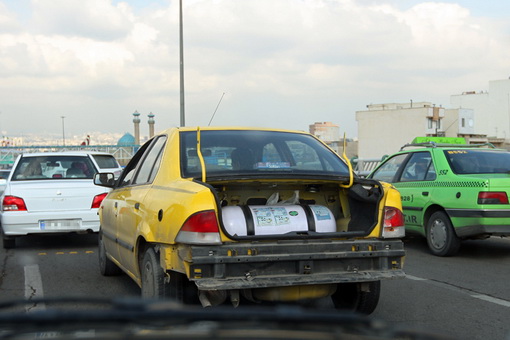 رانندگی بی نظیر برخی از ما ایرانیان !!! ( تصویری )