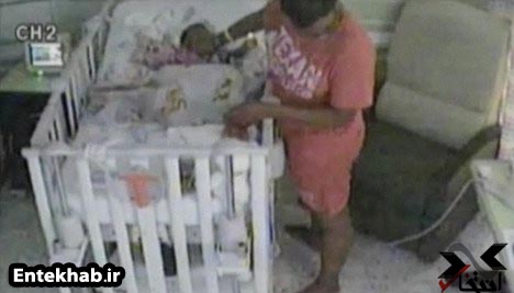 عکسهایی از لحظه خفه کردن نوزادی توسط مادرش!!
