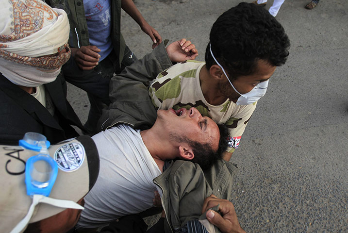 عکس های سلاخی انقلابیون به دست آل سعود 16+