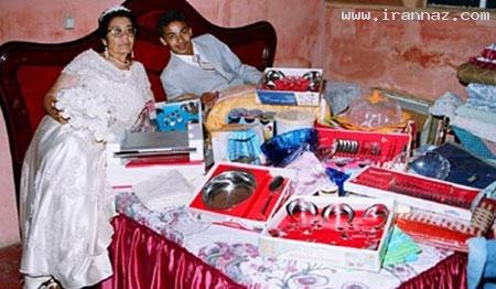 ازدواج پسری 25 ساله با مادر بزرگ 80 ساله! +عکس