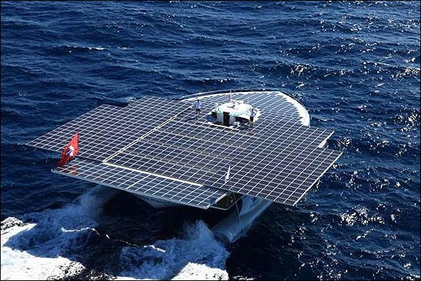 آغاز سفر طولانی بزرگترین قایق خورشیدی دنیا