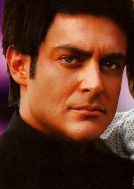 عکسهای جدید و متفاوت از محمد رضا گلزار