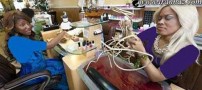 زندگی عجیب صاحب رکورد بلندترین ناخن دنیا (تصاویر)