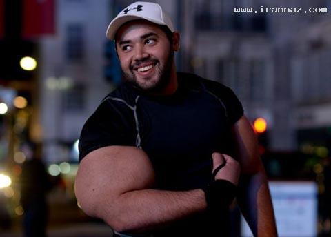 عکس هایی از مردی با عجیب و بزرگترین بازو در جهان عکس هایی از مردی با عجیب و بزرگترین بازو در جهان
