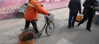 حرکت عجیب یک زن چینی و میلیاردر در خیابان! (عکس)