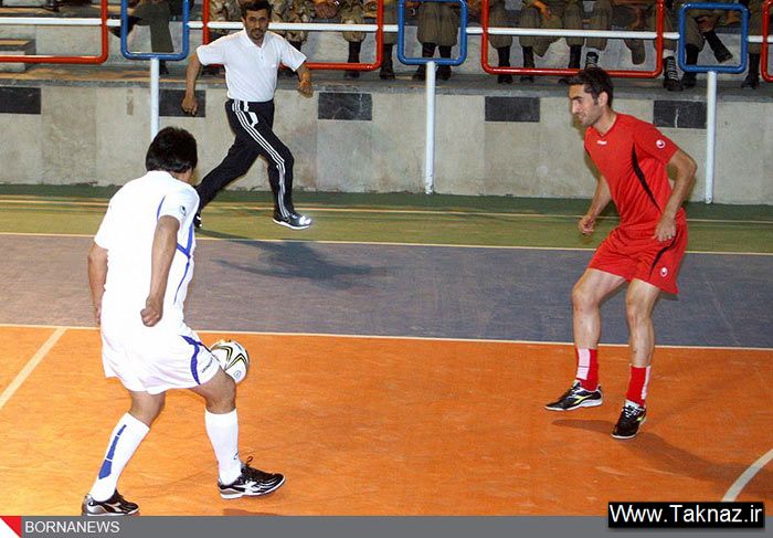 عکسهایی از فوتبال احمدی نژاد !!