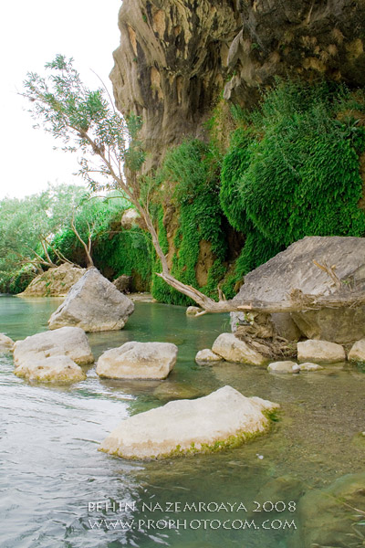 رودخانه بی بی سیدان در سمیرم اصفهان رودخانه بی بی سیدان در سمیرم اصفهان