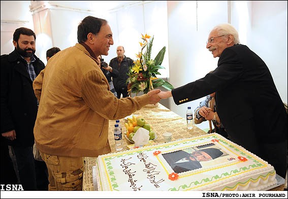 عکس هایی از جشن تولد جمشید مشایخی